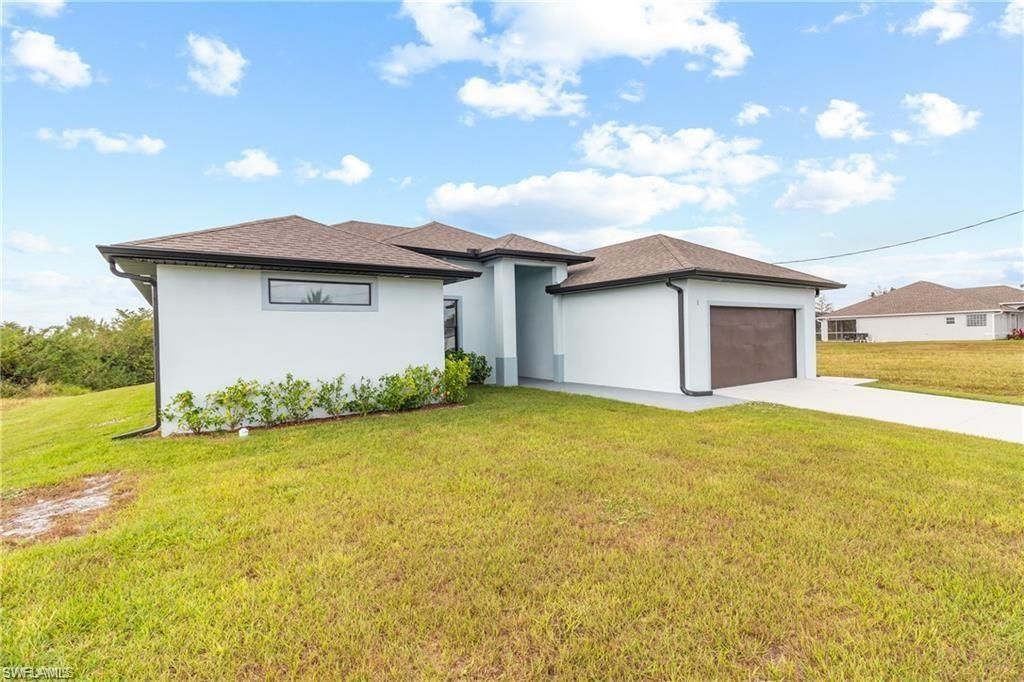 1806 NE 21st Pl , Cape Coral, FL 33909 Photo