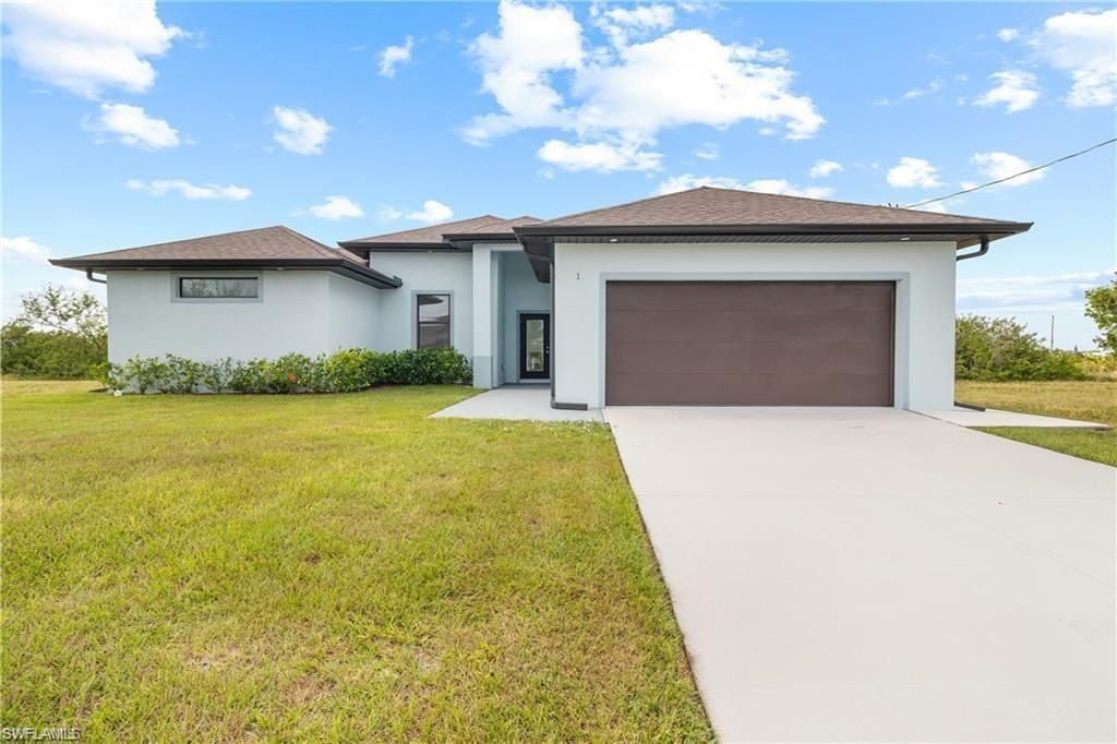 1806 NE 21st Pl , Cape Coral, FL 33909 Photo
