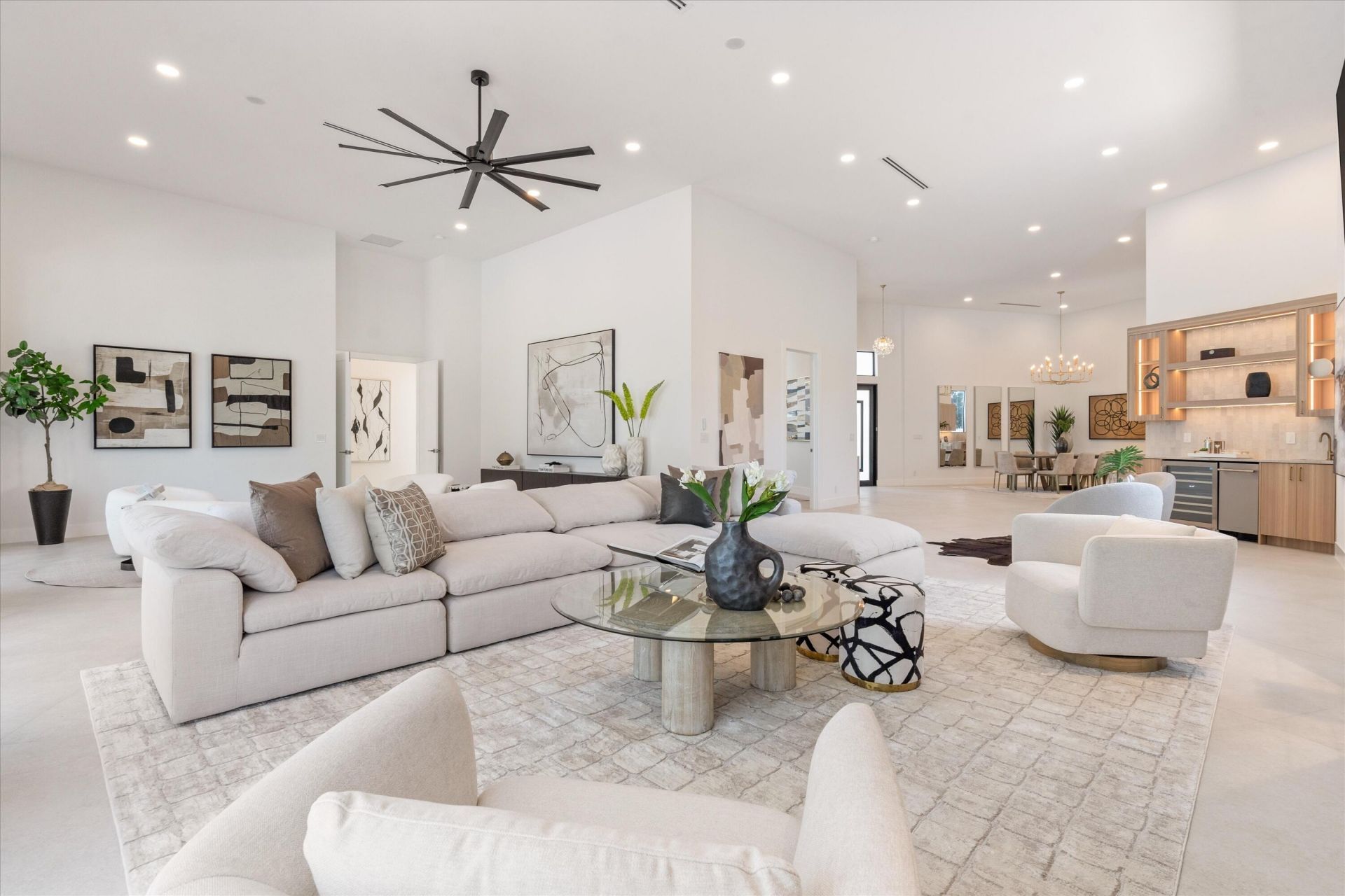 2525 Seminole Circle, West Palm Beach, FL 33409 Photo