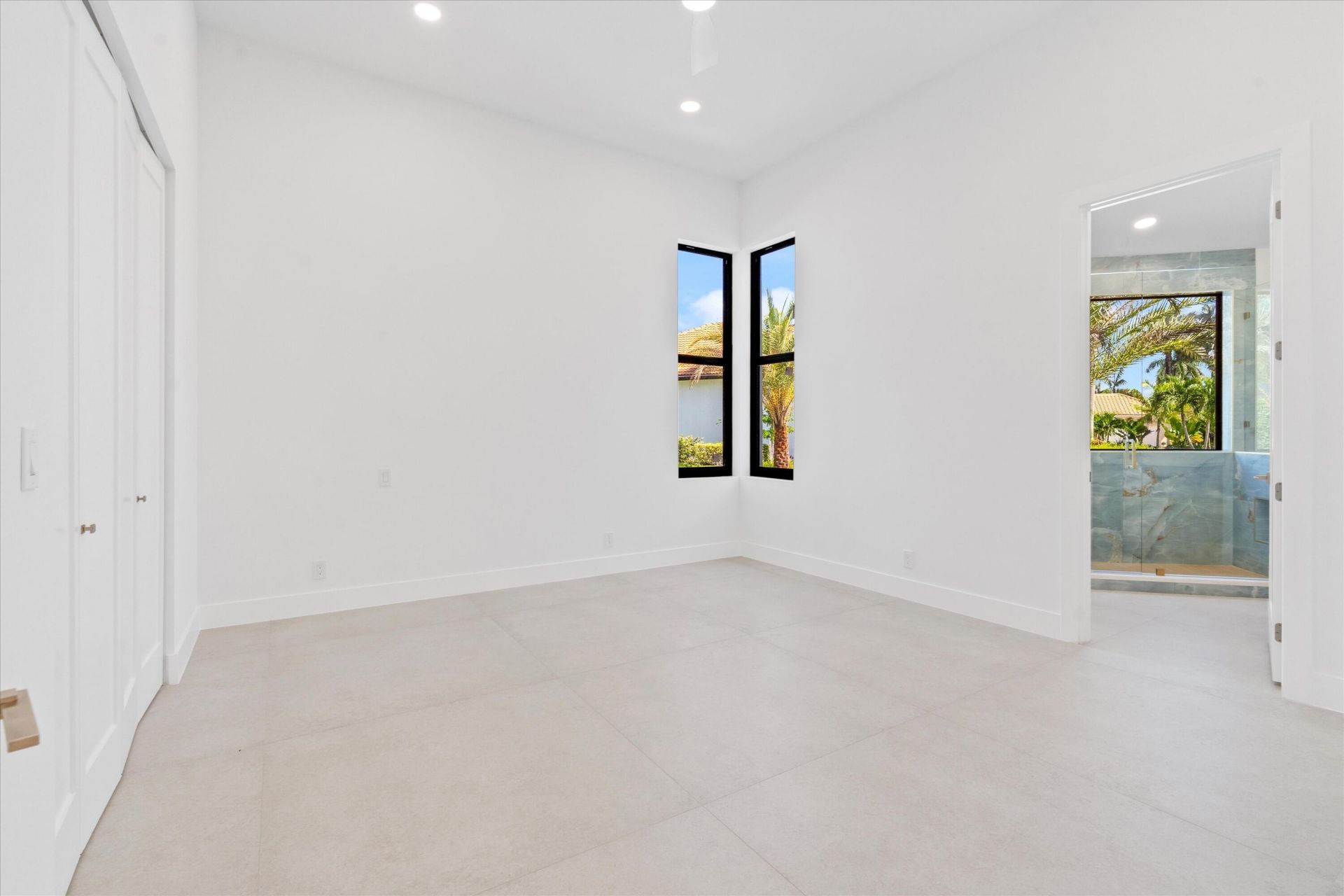 2525 Seminole Circle, West Palm Beach, FL 33409 Photo