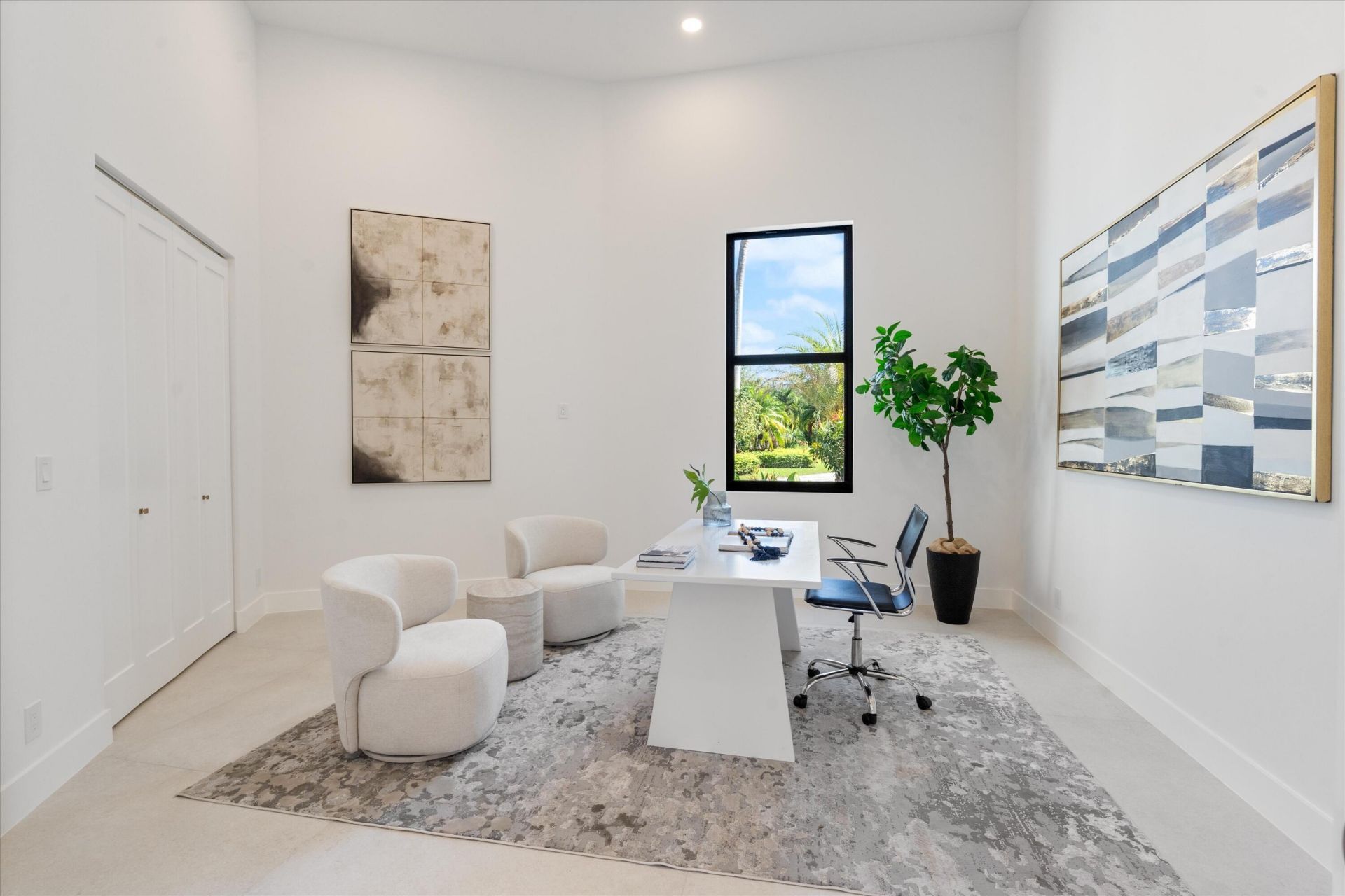 2525 Seminole Circle, West Palm Beach, FL 33409 Photo