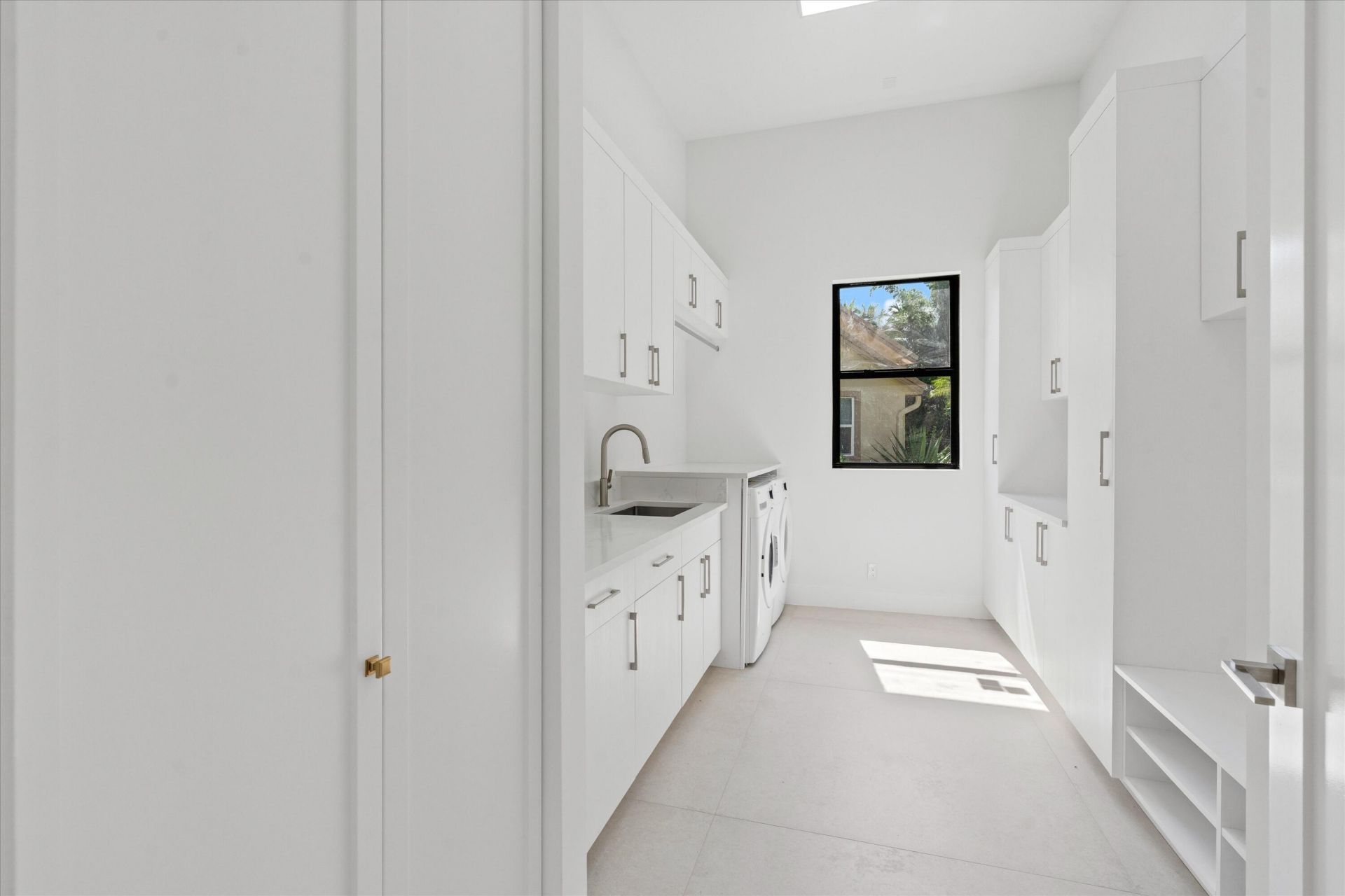 2525 Seminole Circle, West Palm Beach, FL 33409 Photo