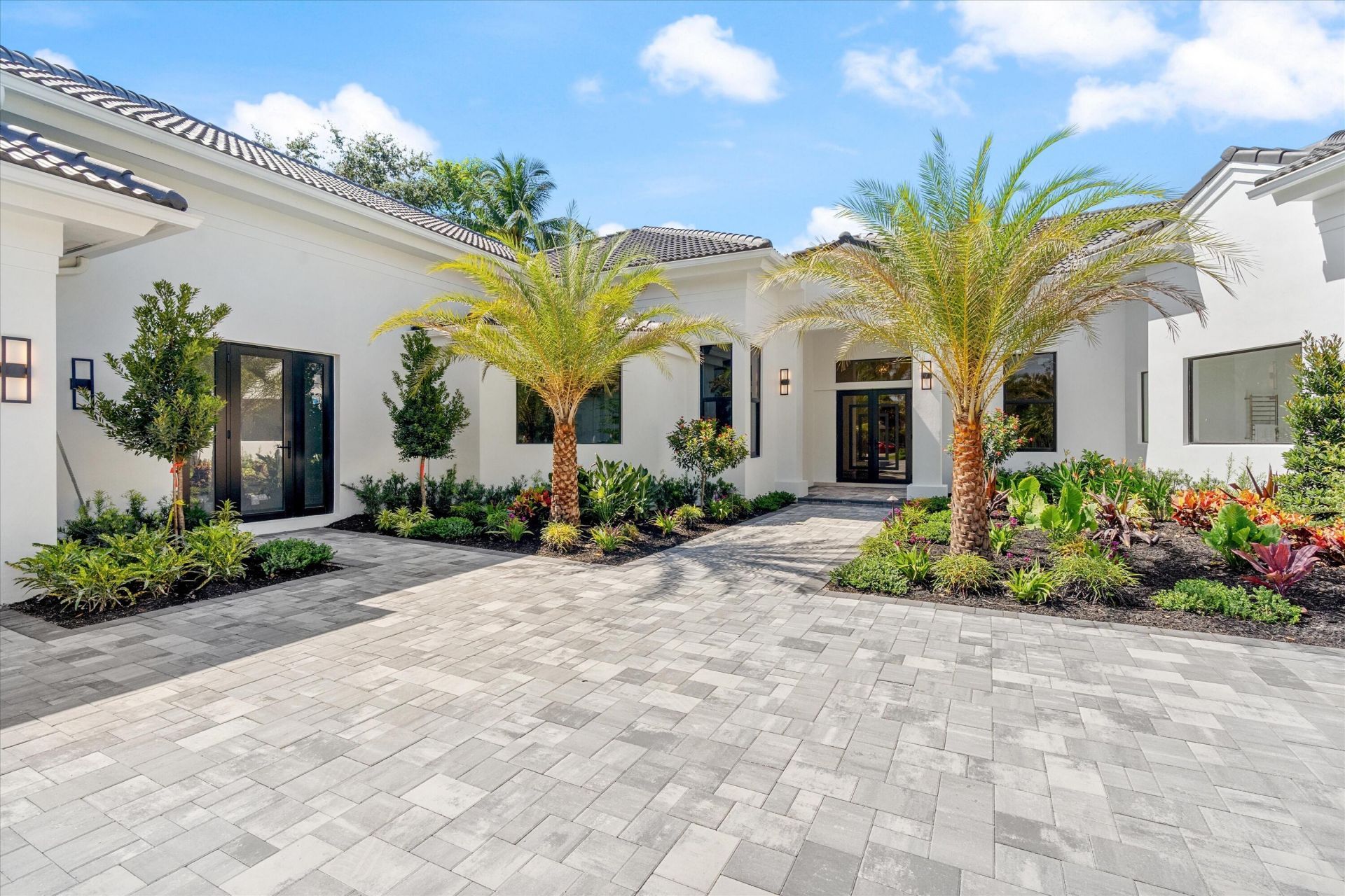 2525 Seminole Circle, West Palm Beach, FL 33409 Photo