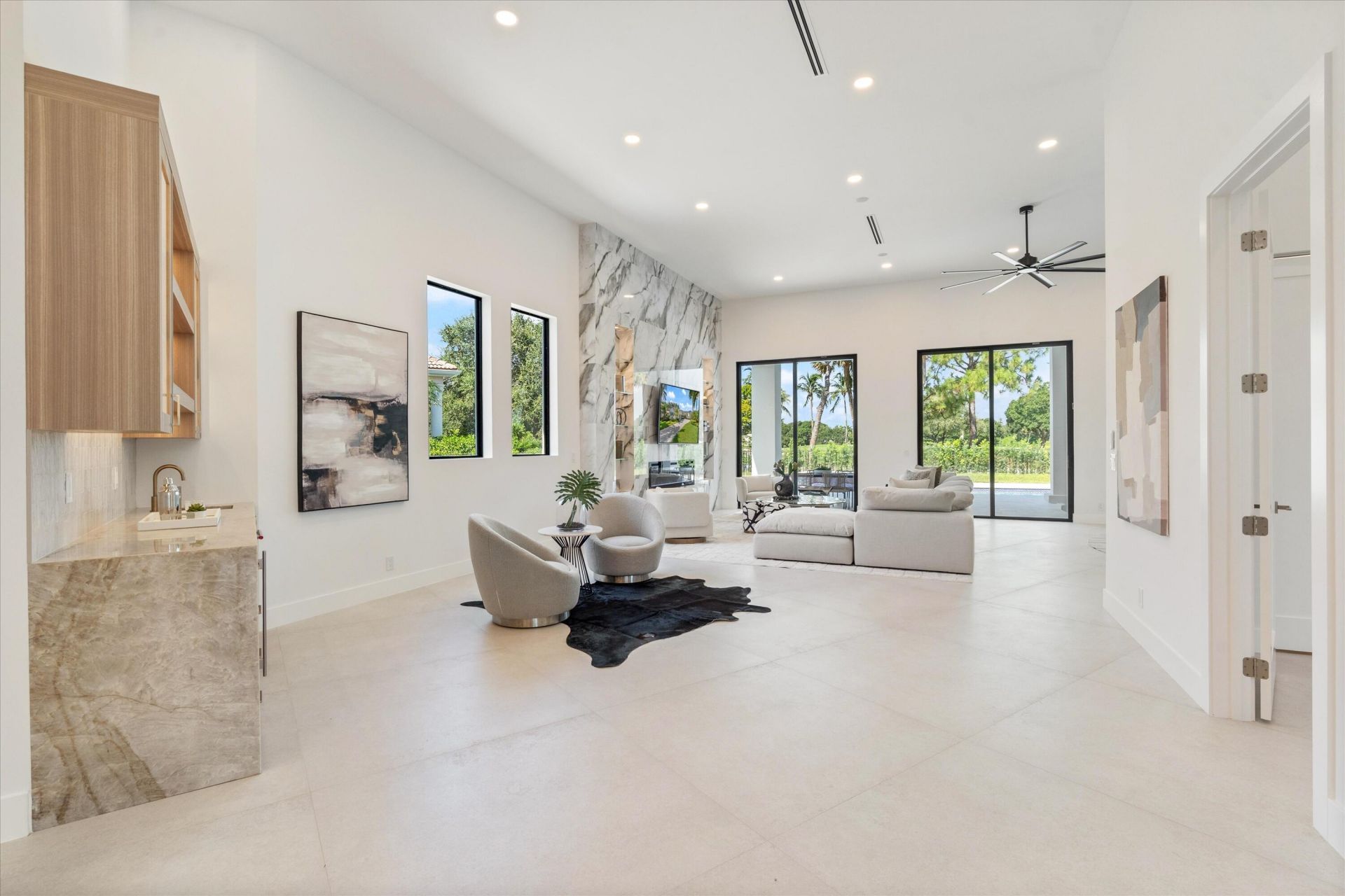 2525 Seminole Circle, West Palm Beach, FL 33409 Photo