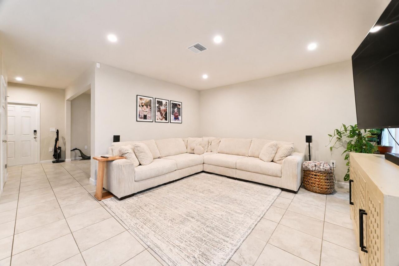 428 AÃ§aÃ­ Lane, Fort Pierce, FL 34981 Photo