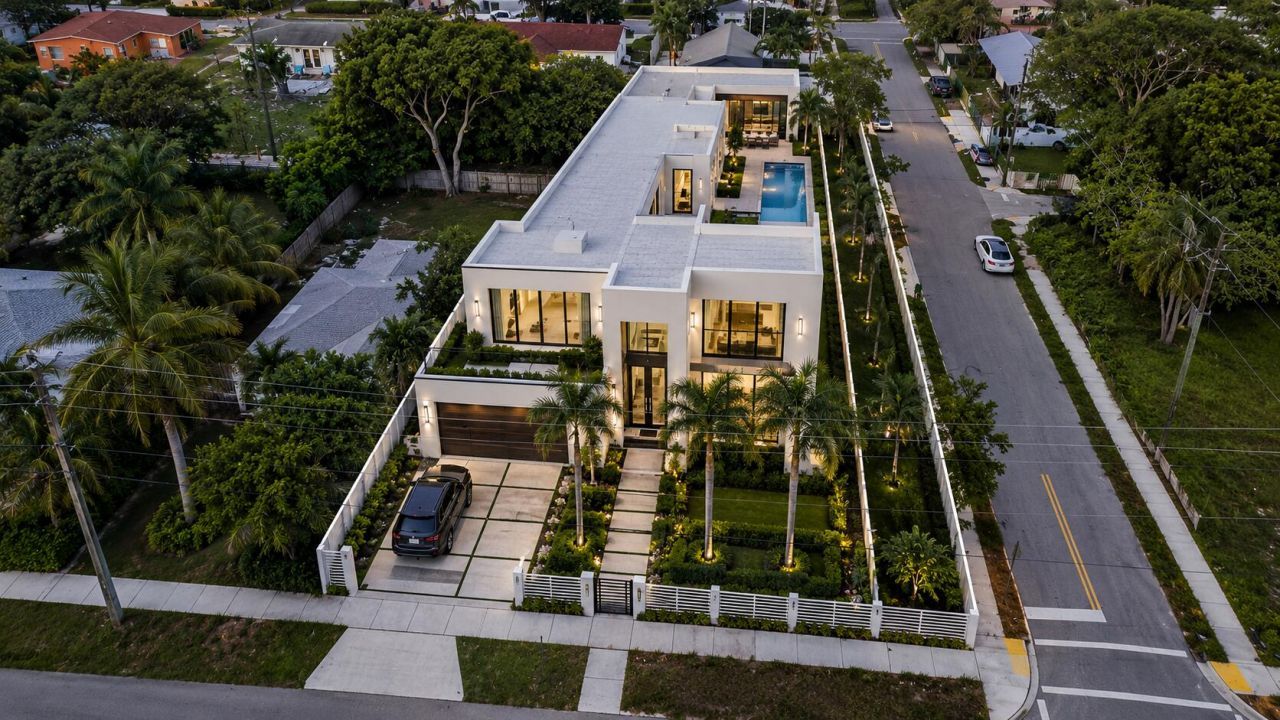 310 SE 8th Street, Delray Beach, FL 33483 Photo