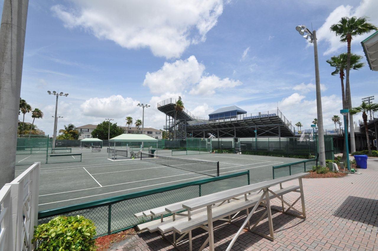 310 SE 8th Street, Delray Beach, FL 33483 Photo
