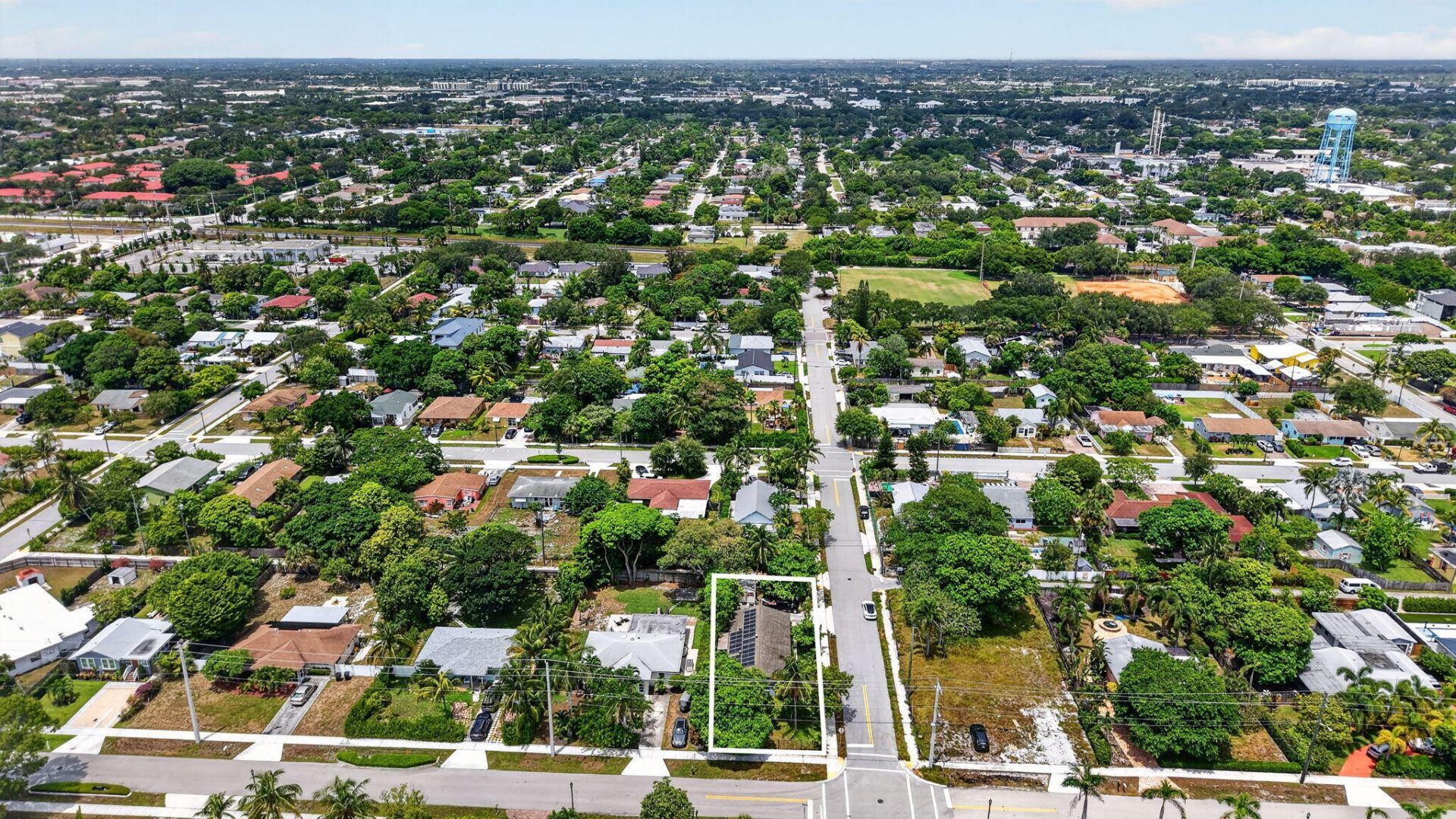 310 SE 8th Street, Delray Beach, FL 33483 Photo