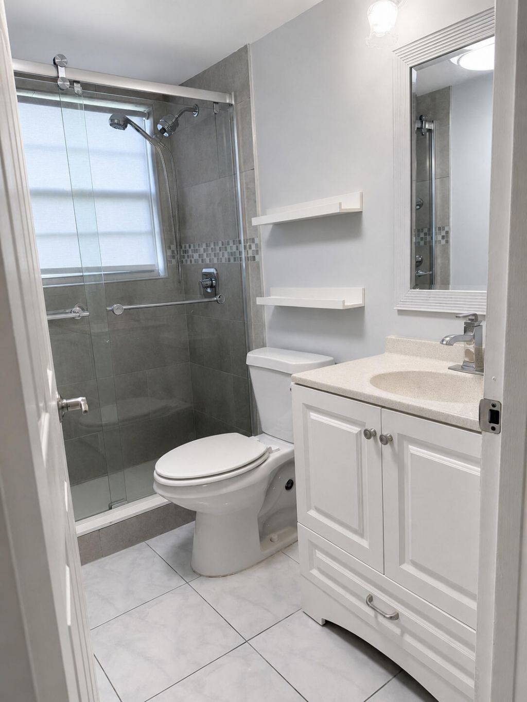 229 Mansfield F, Boca Raton, FL 33434 Photo