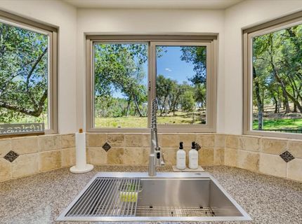 10411 Rough And Ready Rd, Rough and Ready, CA 95975 Photo