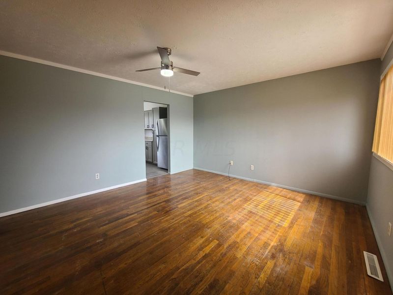 1868 Argyle Drive, Columbus, OH 43219 Photo 3