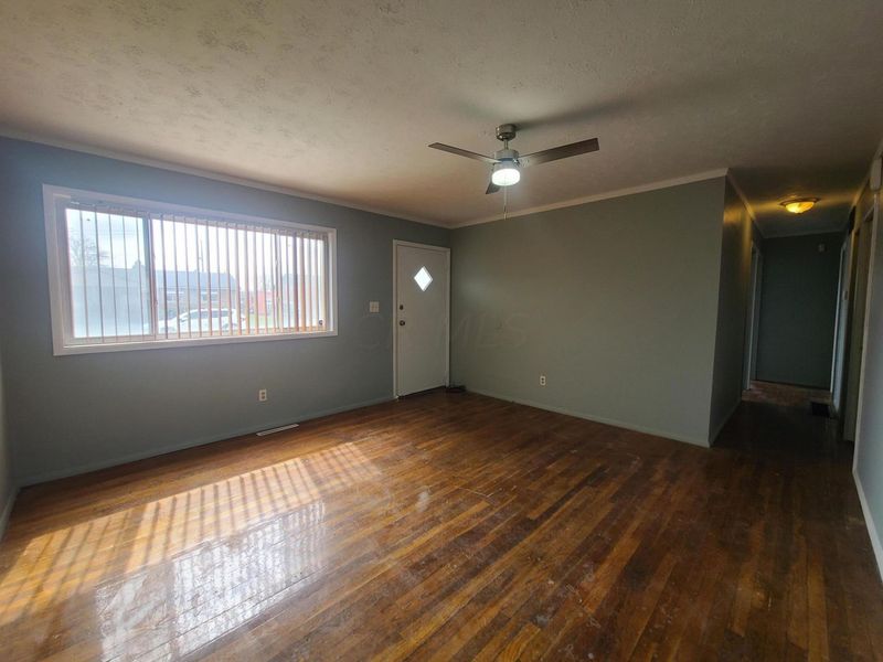 1868 Argyle Drive, Columbus, OH 43219 Photo 5