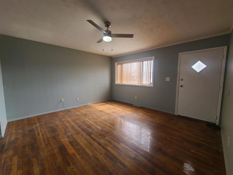 1868 Argyle Drive, Columbus, OH 43219 Photo 6