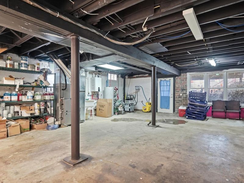 201 W Market Street , Baltimore, OH 43105 Photo 45