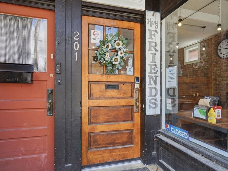 201 W Market Street , Baltimore, OH 43105 Photo 8