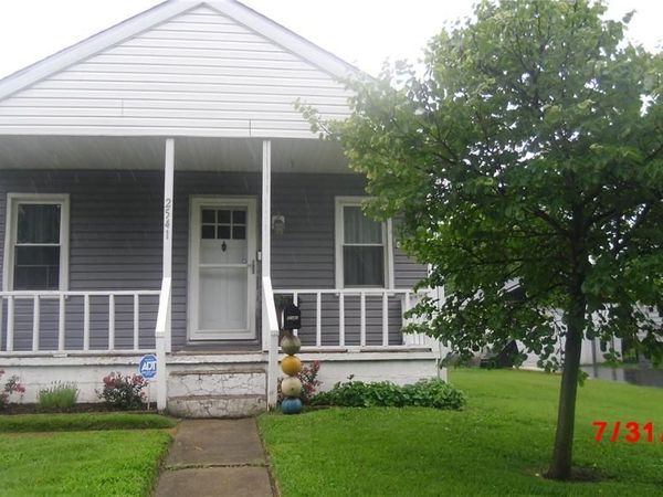 2541 Center Street , Granite City, IL 62040