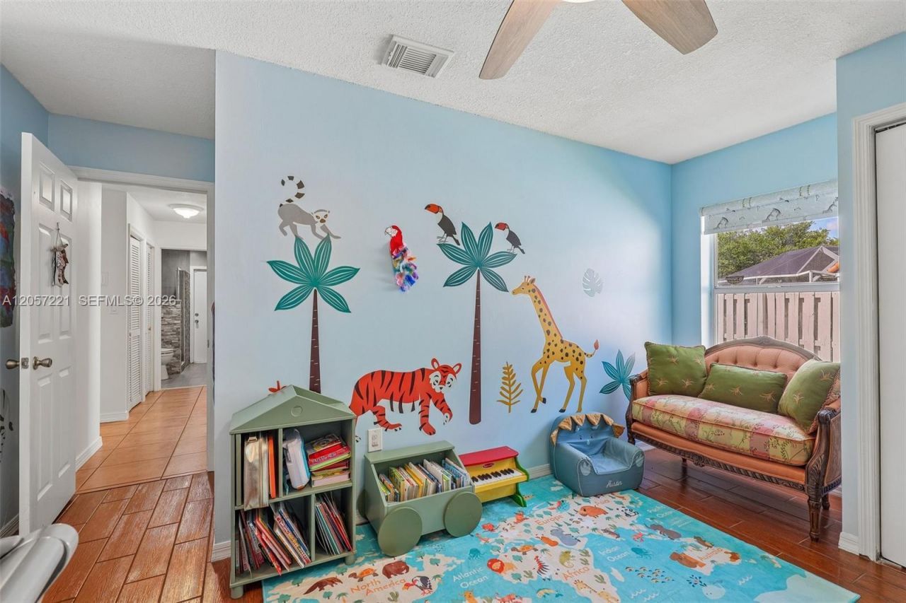 13100 NW 11th Dr, Sunrise, FL 33323 Photo