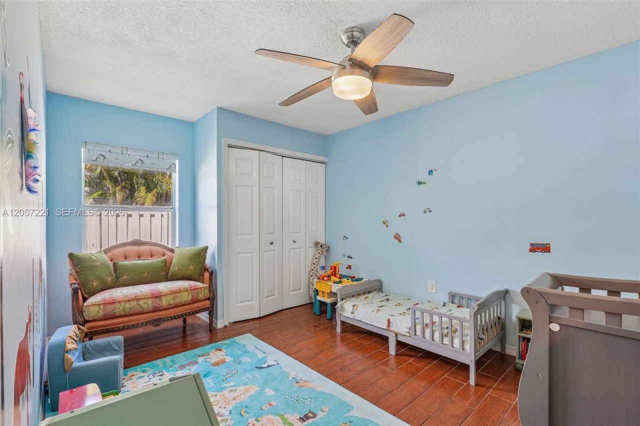 13100 NW 11th Dr, Sunrise, FL 33323 Photo