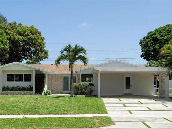 6640 SW 7 ST. , Pembroke Pines, FL 33023