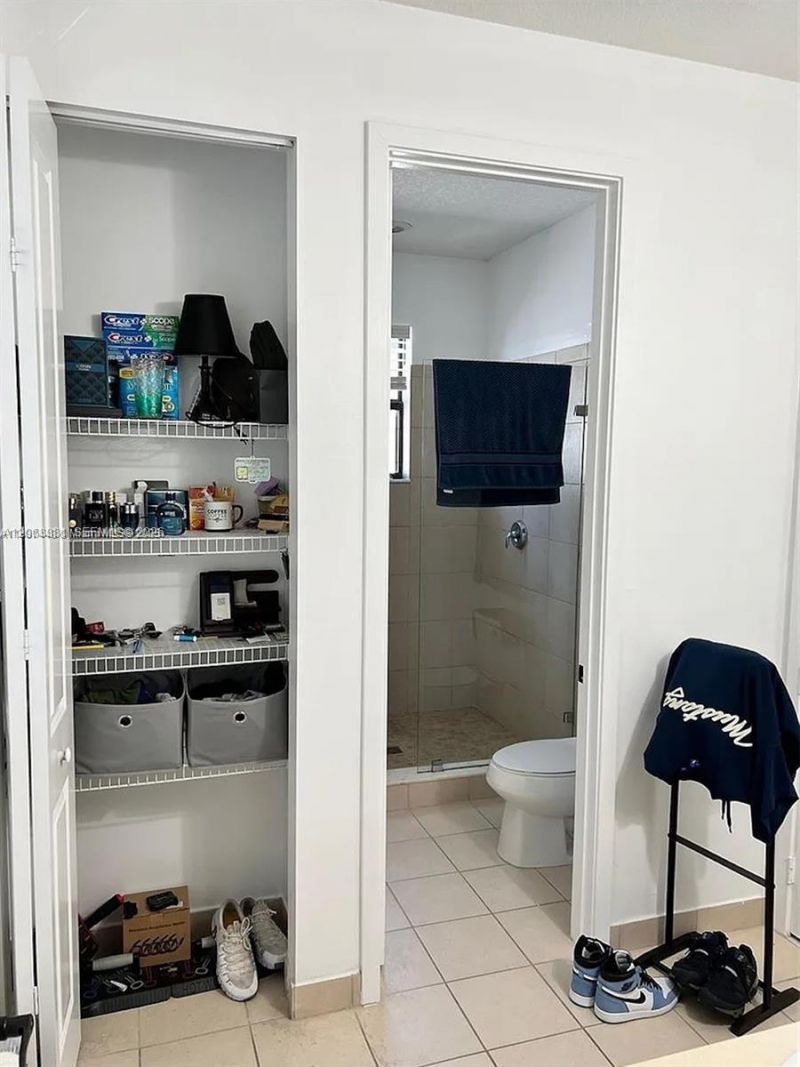 3214 W 97th St, Unit 3214, Hialeah, FL 33018 Photo