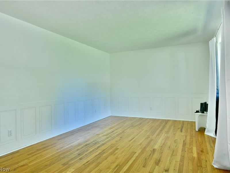 3046 Lynwood Drive NW, Warren, OH 44485 Photo 3