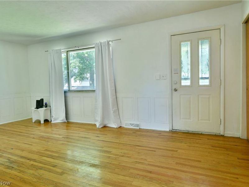 3046 Lynwood Drive NW, Warren, OH 44485 Photo 5