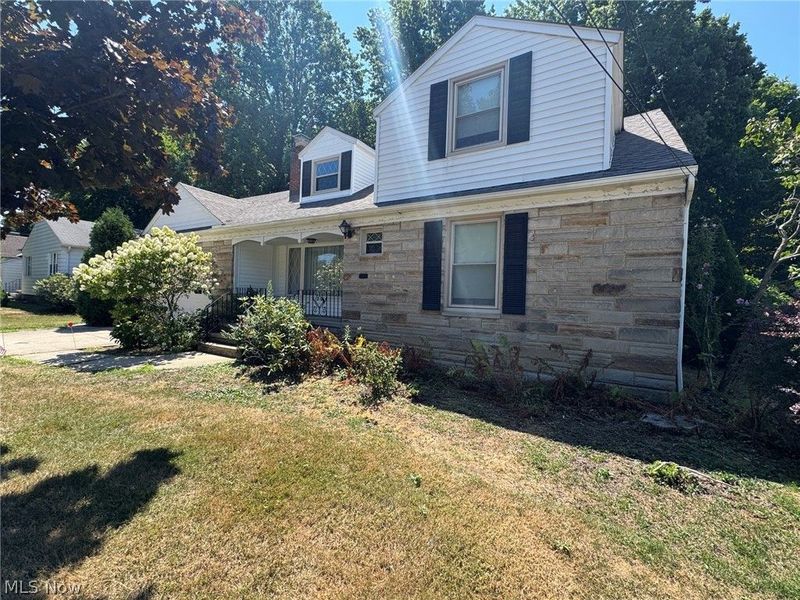 4624 Monticello Boulevard, South Euclid, OH 44143 Photo 3
