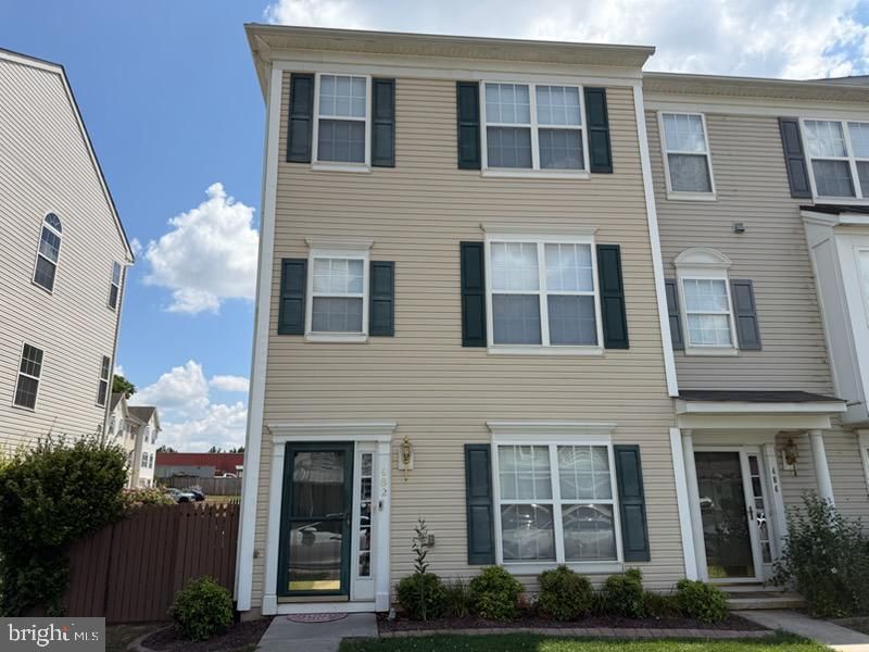 482 S CARLISLE STREET , GREENCASTLE, PA 17225
