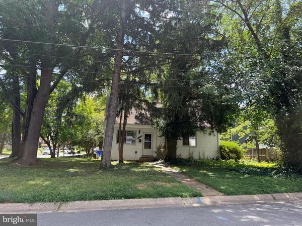 6000 SONOMA ROAD , BETHESDA, MD 20817
