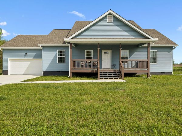 920 Michaels Road, Trenton, GA 30752