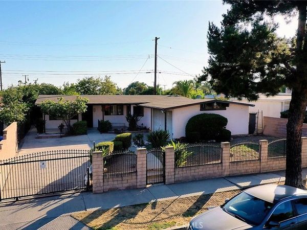 12115 Bromont Avenue, Los Angeles, CA 91340