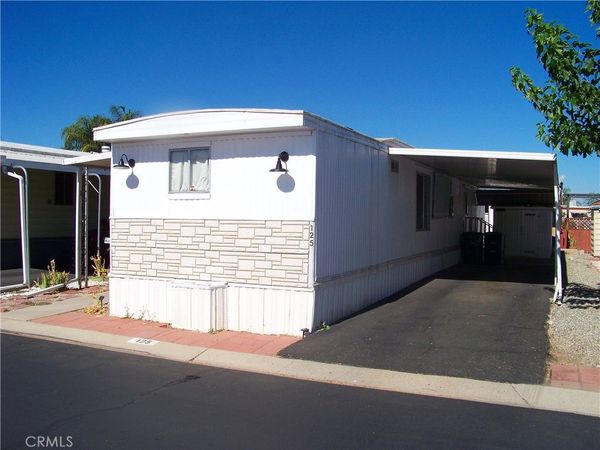 575 S Lyon, Unit 125, Hemet, CA 92543