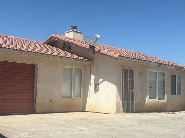 5113 S H, Bakersfield, CA 93304