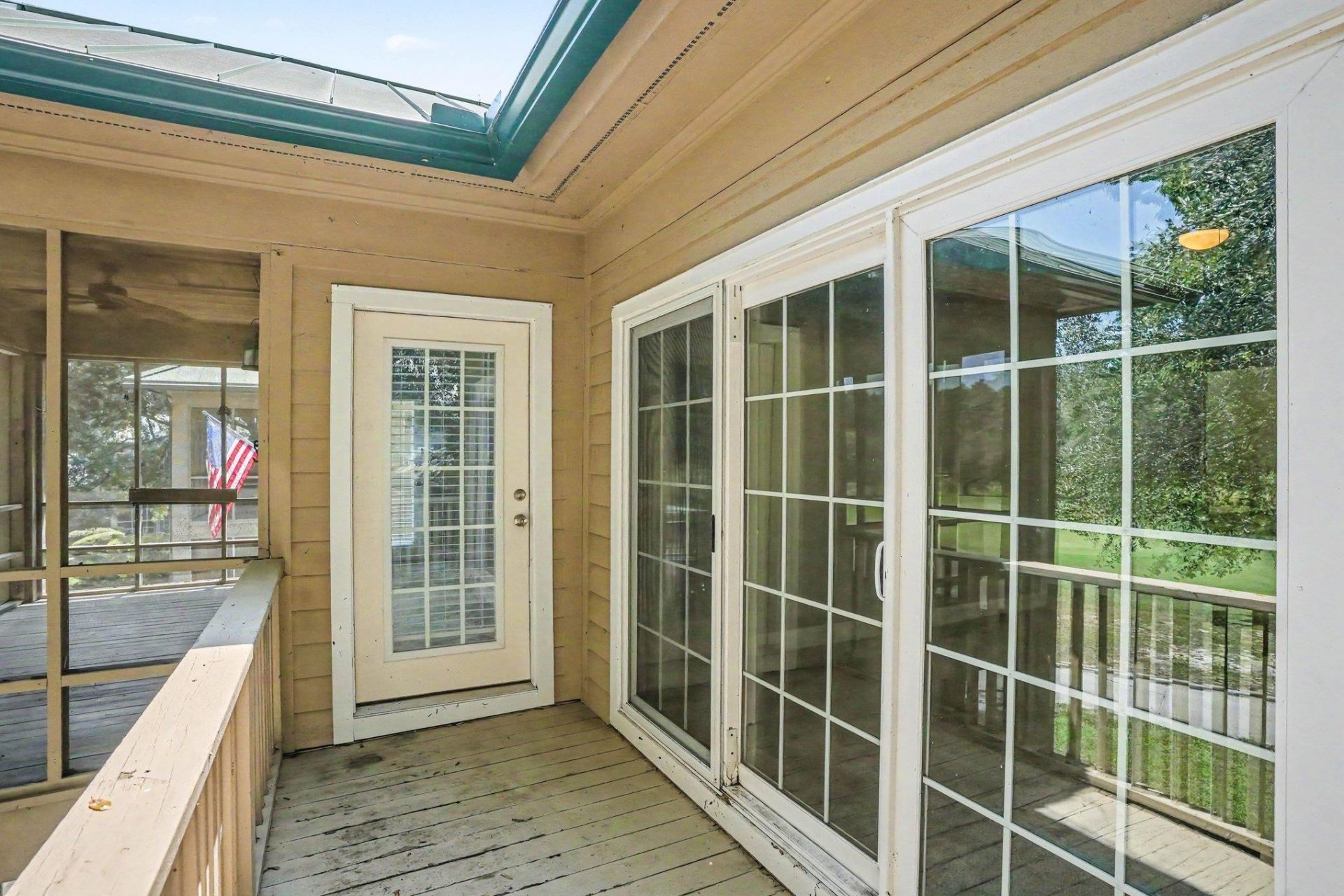 333 Golden Bear Dr.  Photo 29