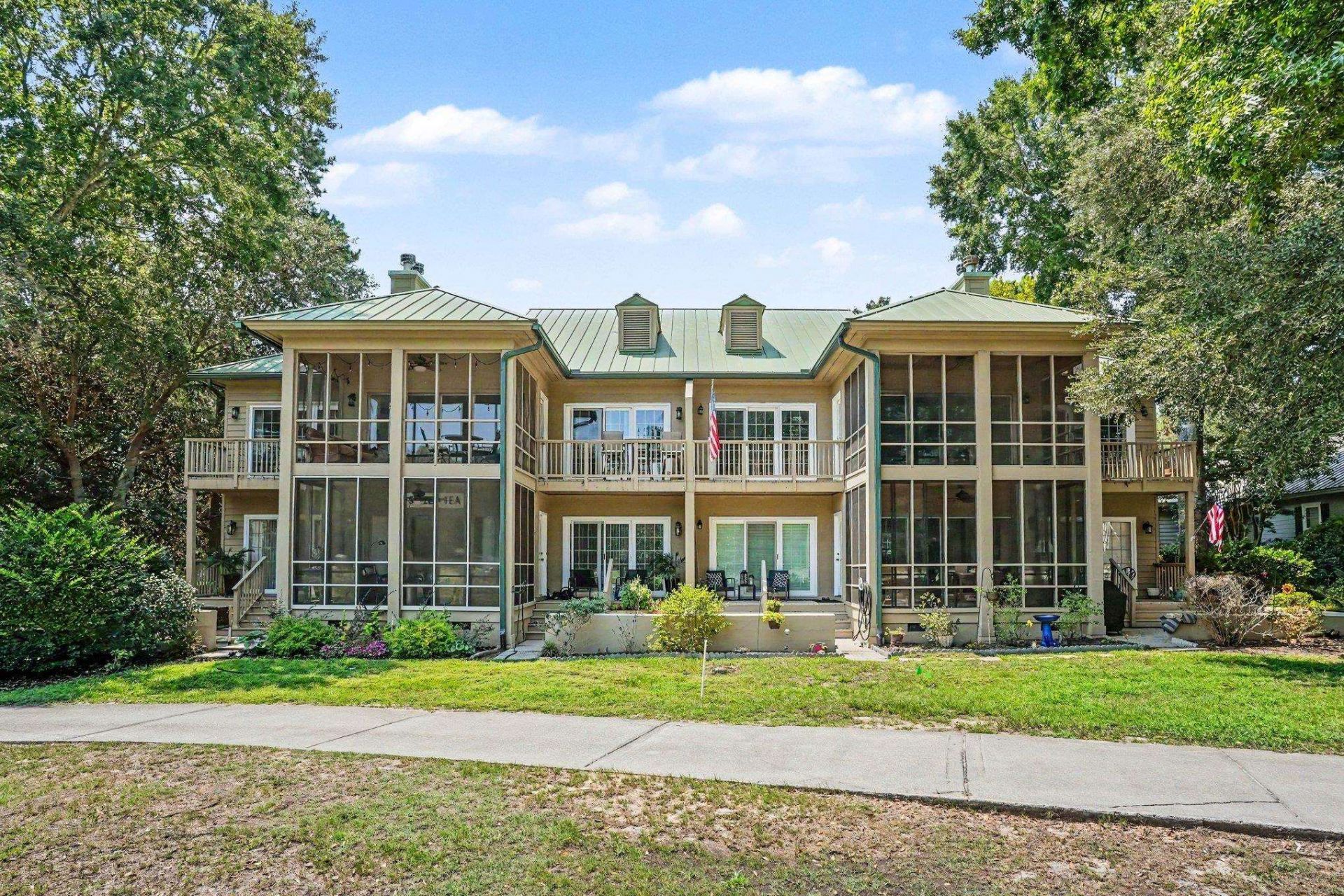 333 Golden Bear Dr.  Photo 32