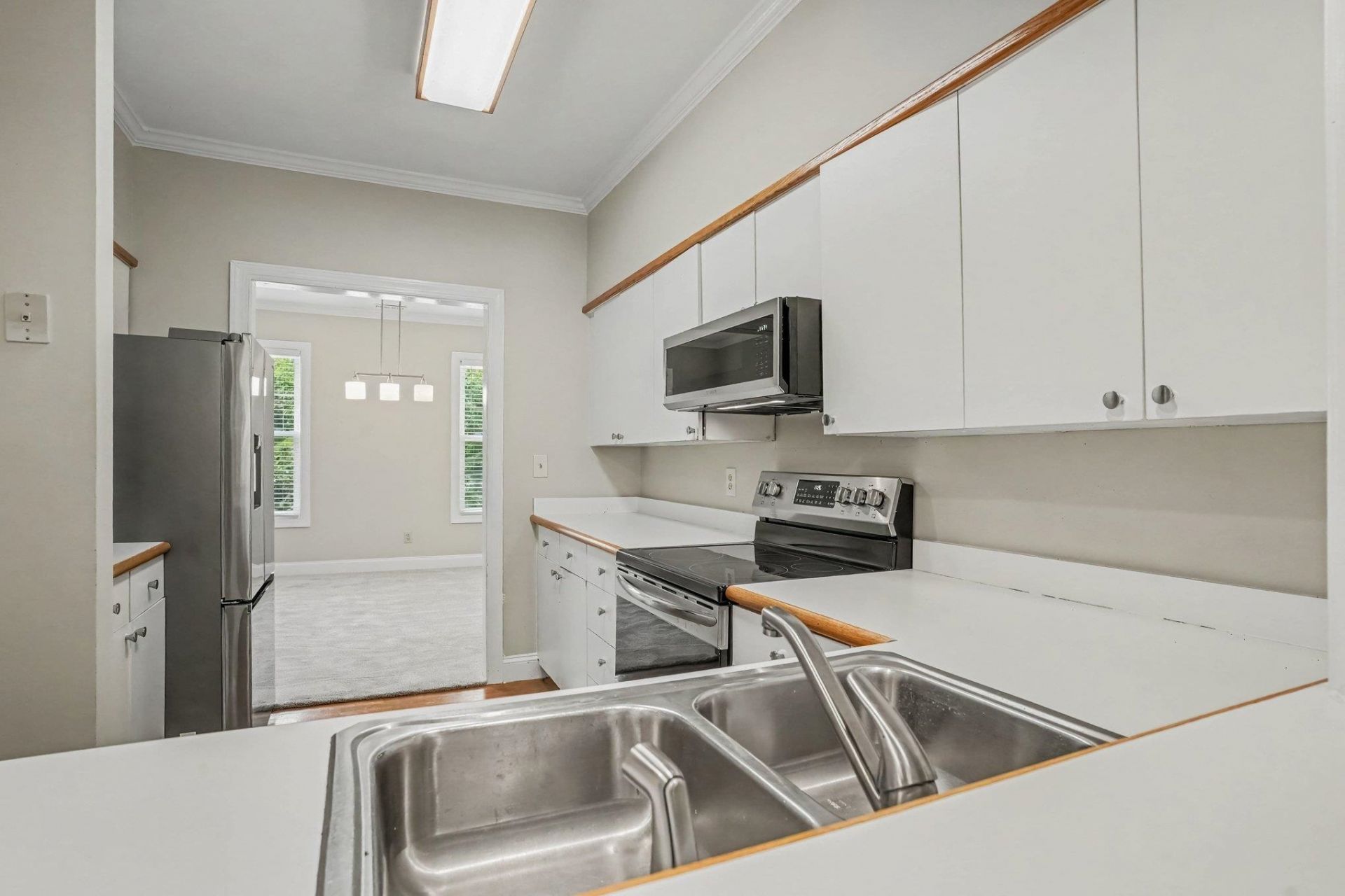 333 Golden Bear Dr.  Photo 8