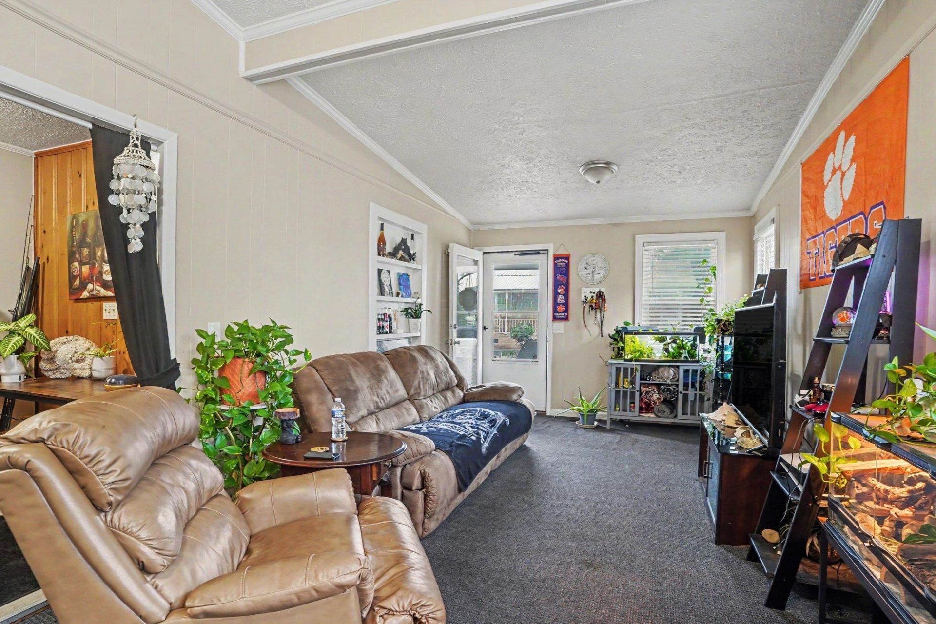 526 Boundary Ave. Photo 17
