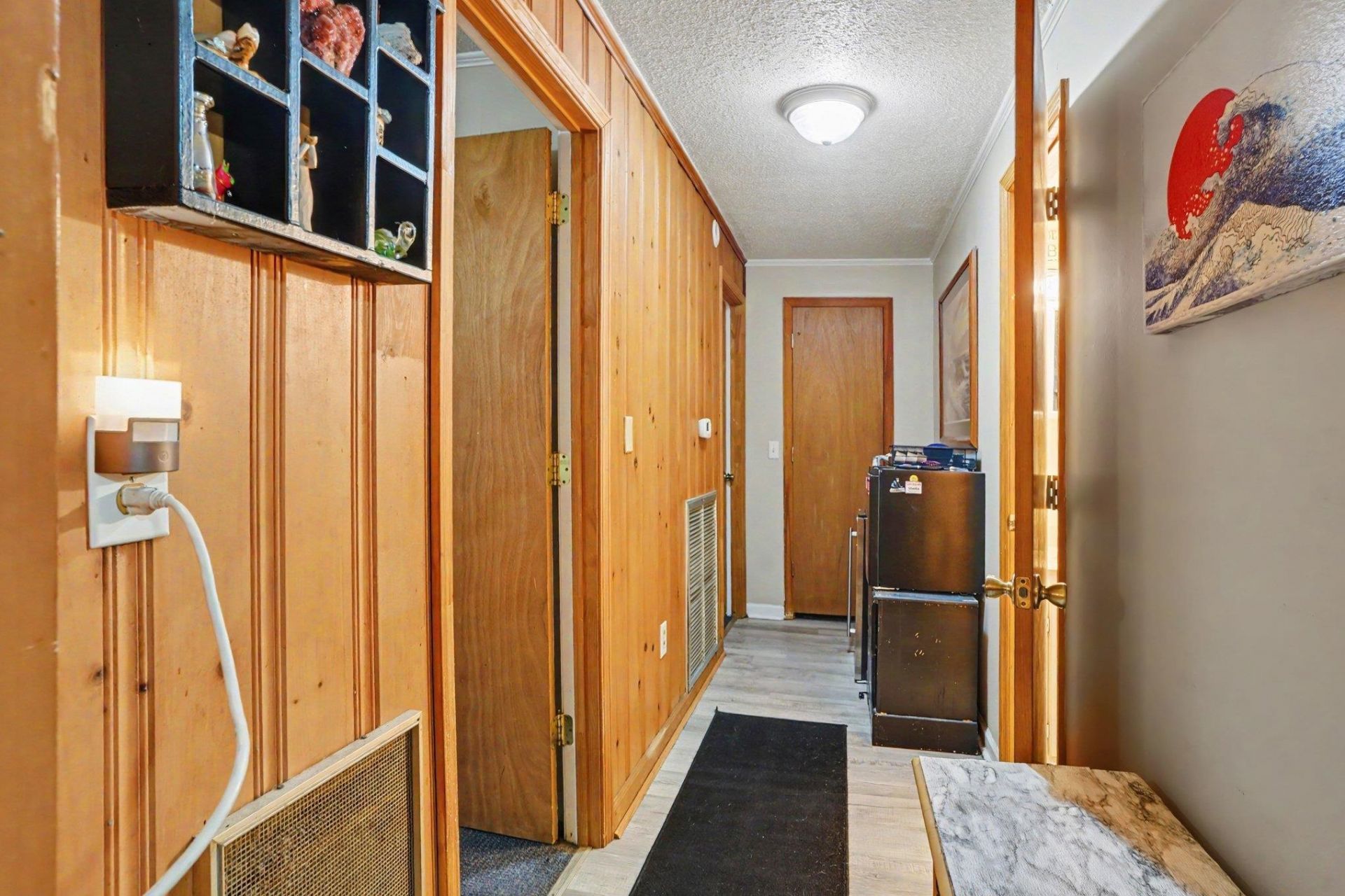 526 Boundary Ave. Photo 22