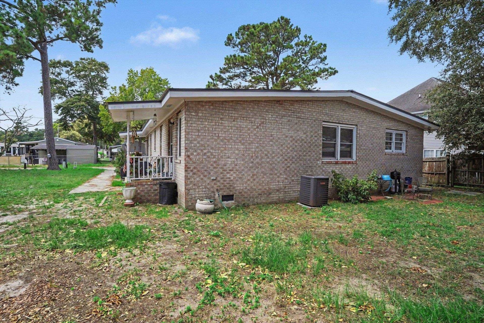 526 Boundary Ave. Photo 36