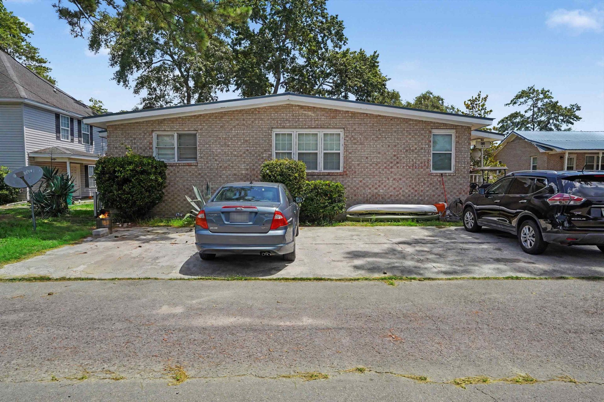 526 Boundary Ave.  Photo 6