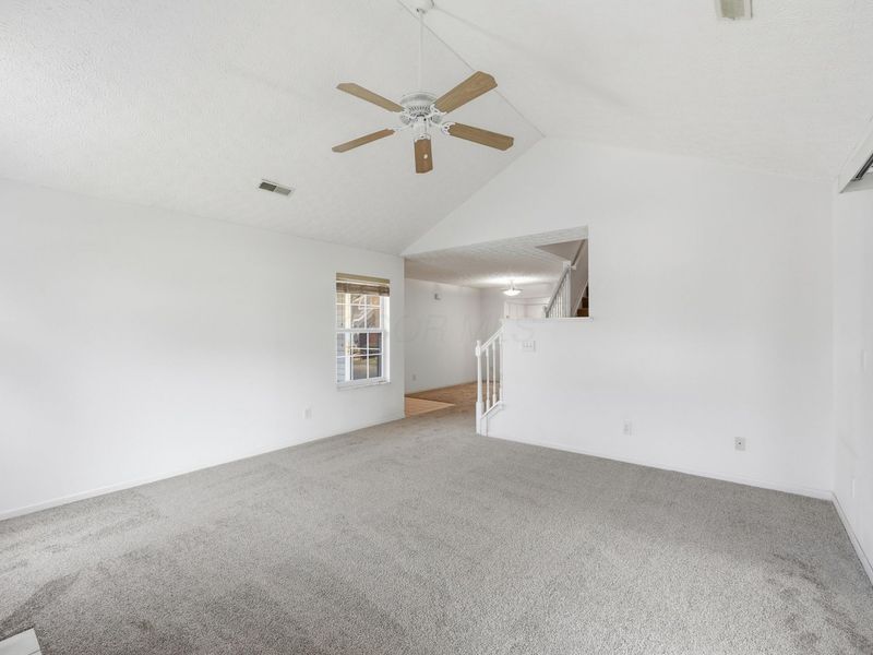 6155 Glenvillage Drive, Dublin, OH 43016 Photo 13