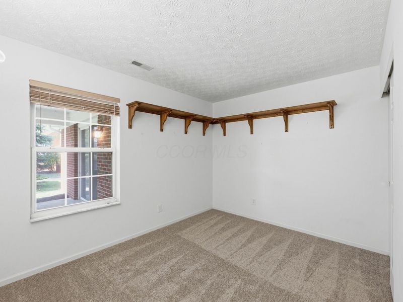 6155 Glenvillage Drive, Dublin, OH 43016 Photo 16