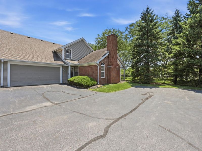 6155 Glenvillage Drive, Dublin, OH 43016 Photo 5