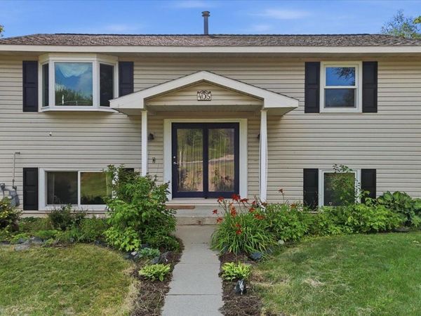 405 SW 1st Avenue , Grand Rapids, MN 55744