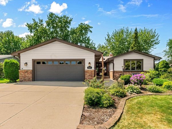 4657 Kent Street, Shoreview, MN 55126