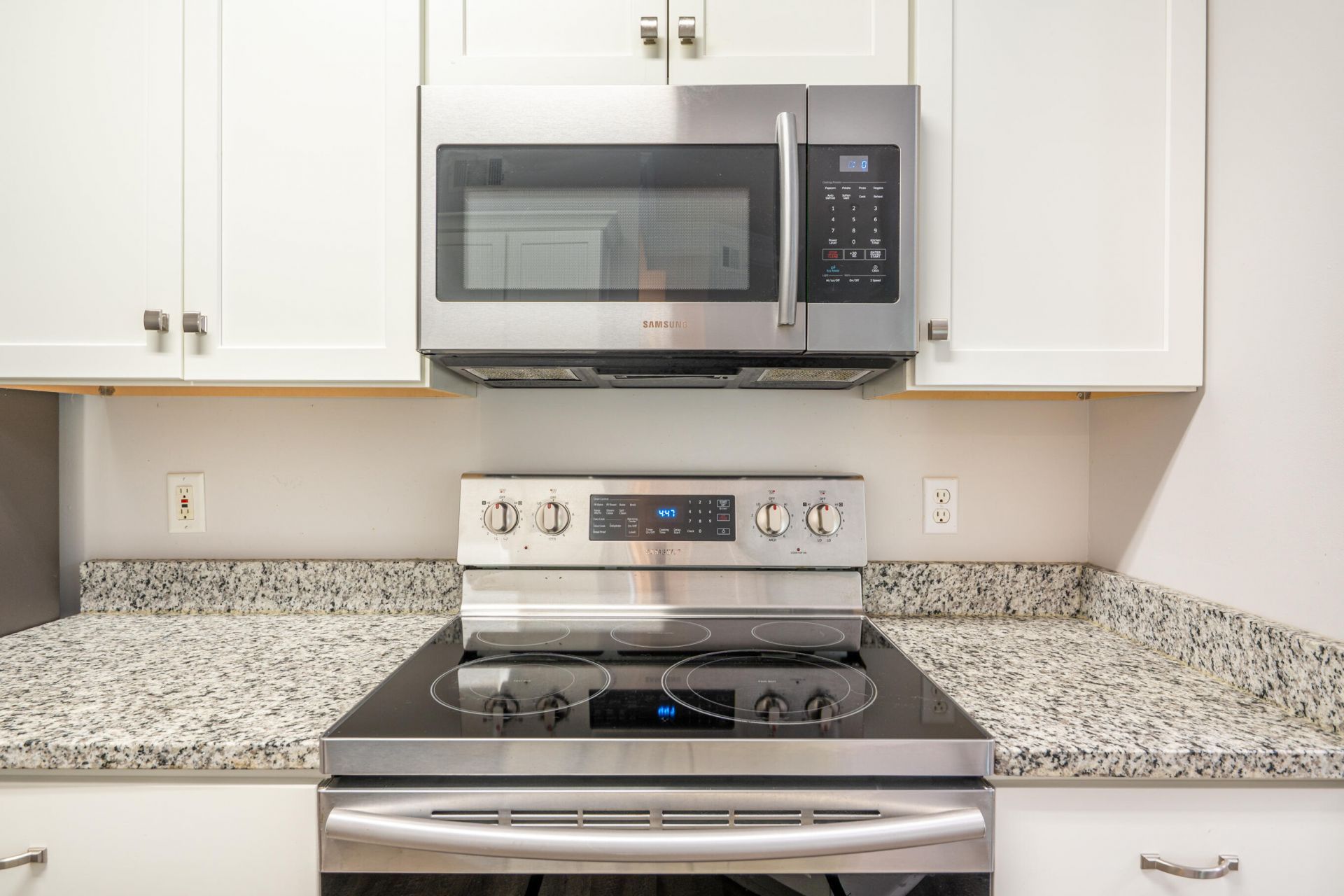 1300 Park West Boulevard Photo 10
