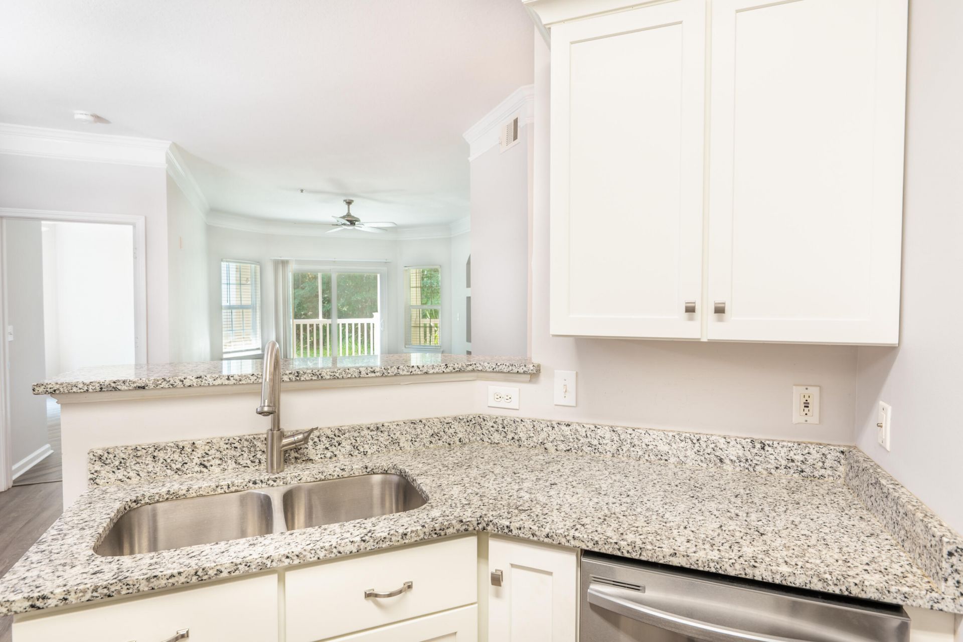 1300 Park West Boulevard Photo 13