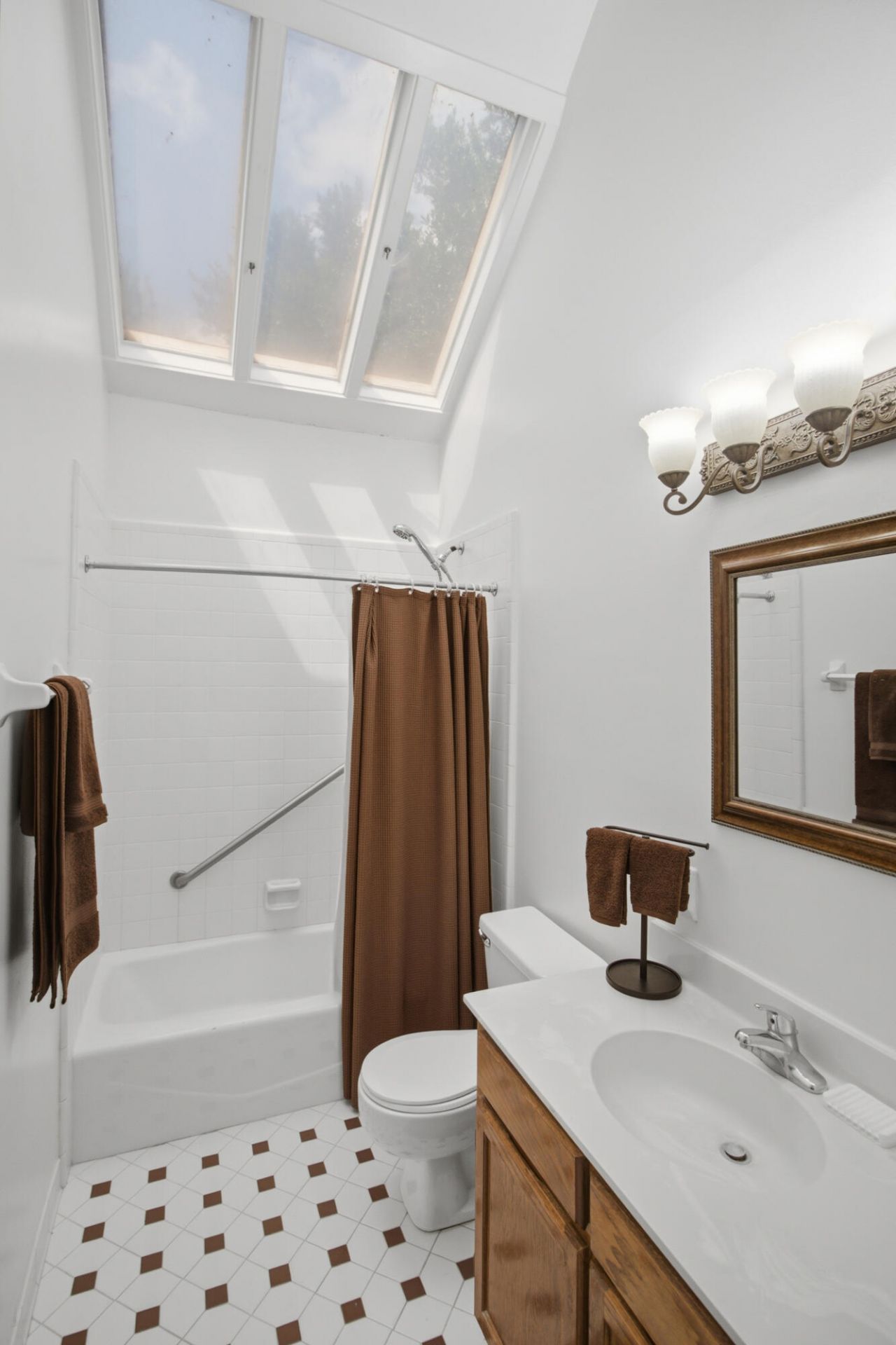312 Mallard Court Photo 17