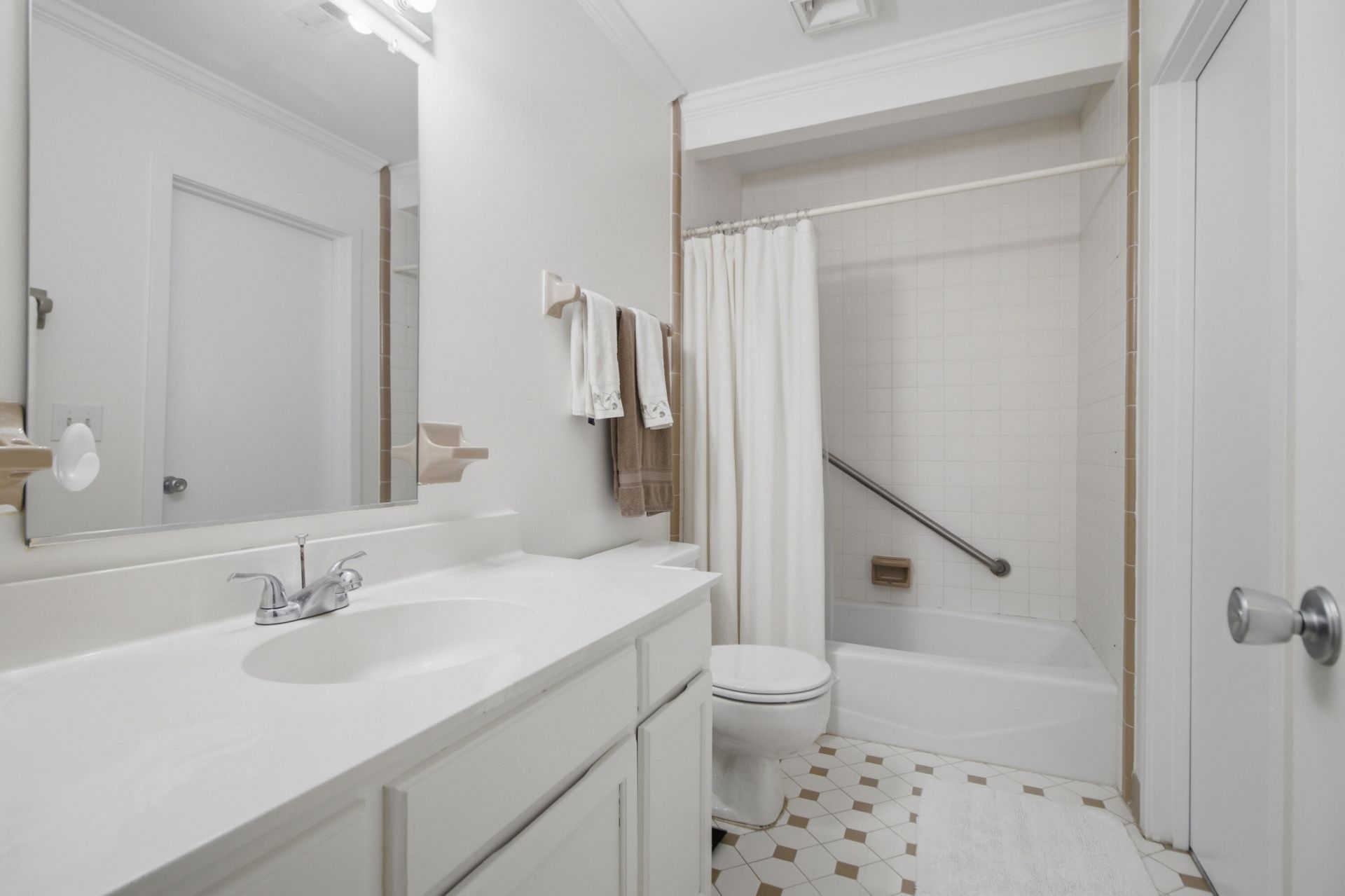 312 Mallard Court Photo 23