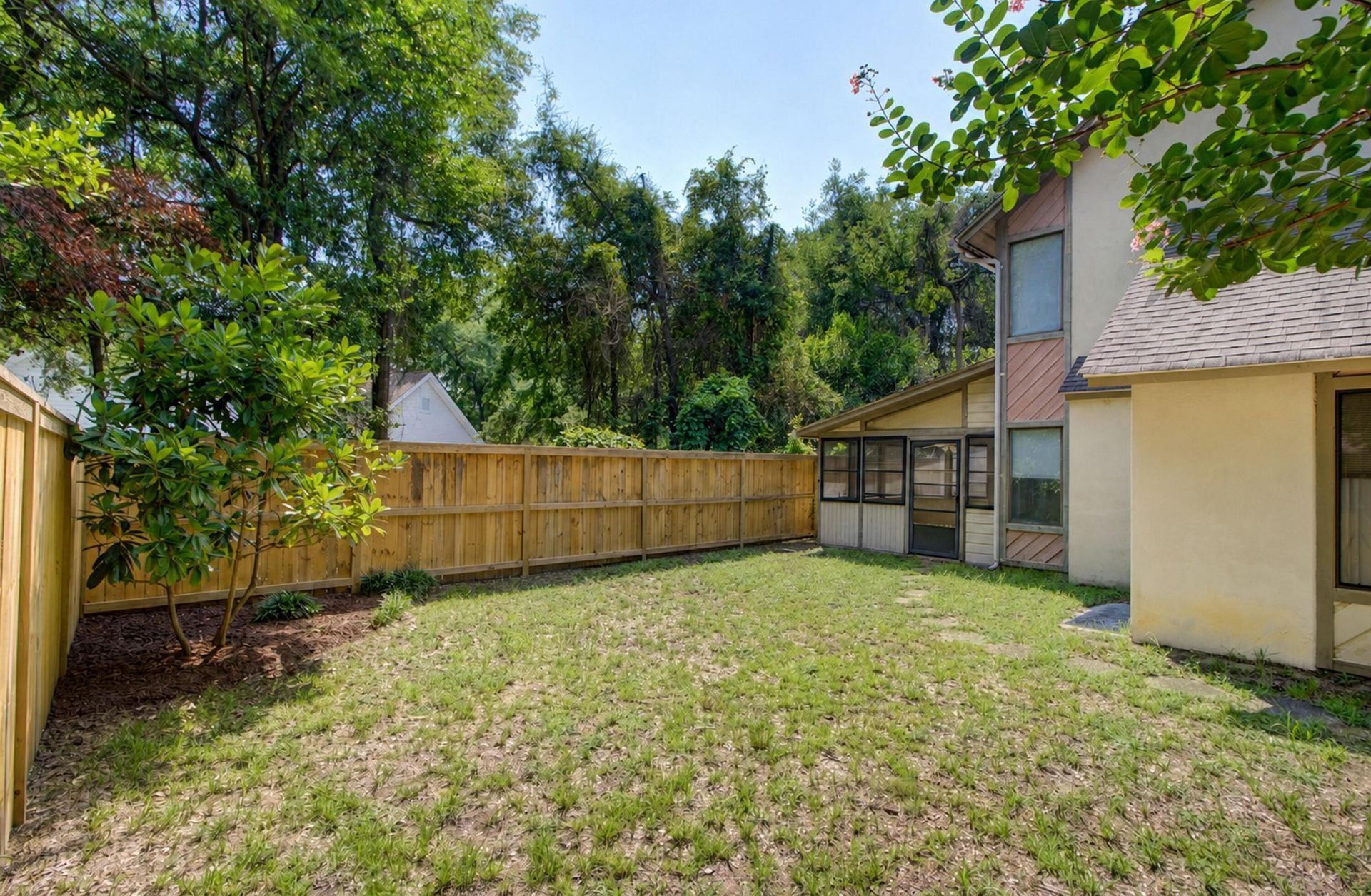 312 Mallard Court Photo 29